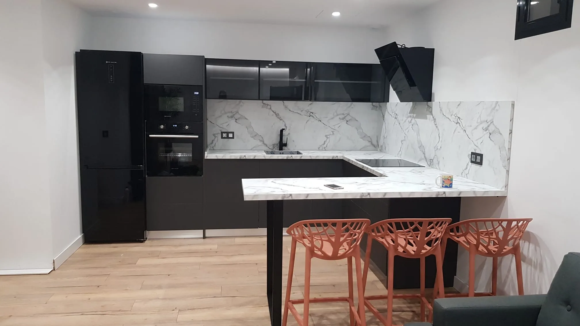 Cocina textura marmol