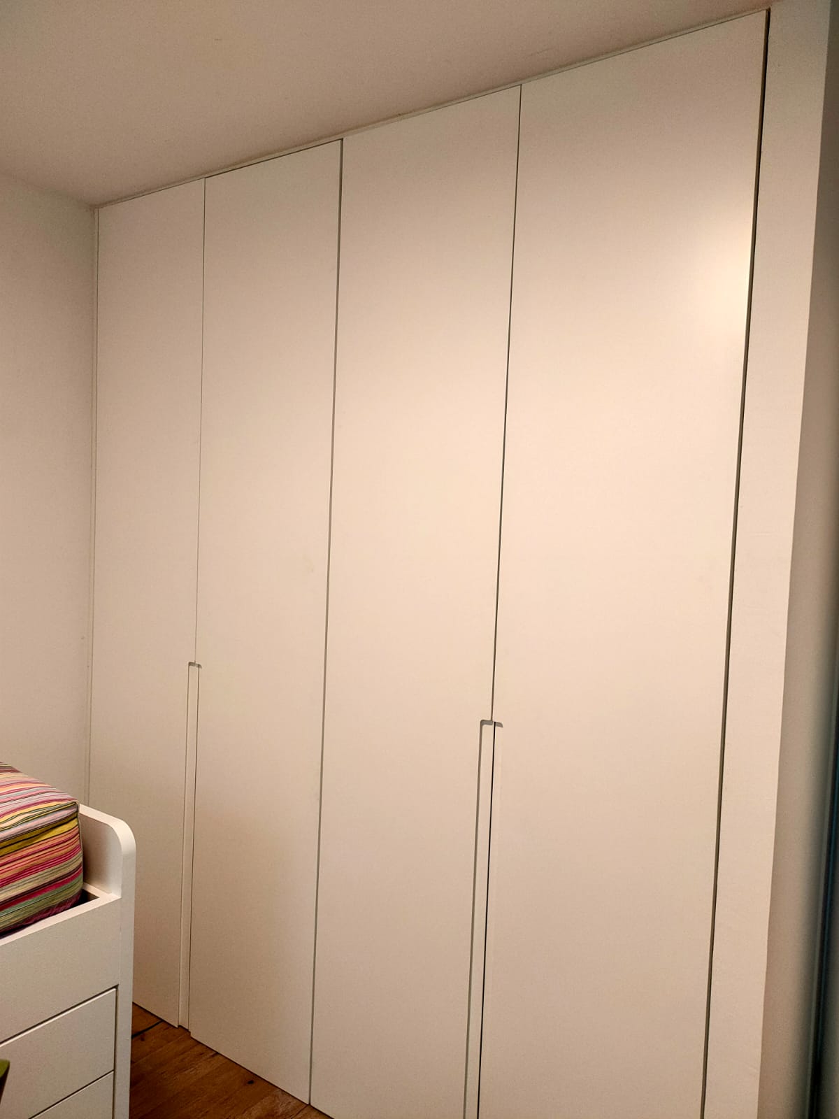 Cómo organizar tu armario o crear tu propio vestidor sin gastar mucho  dinero (y sin obras)